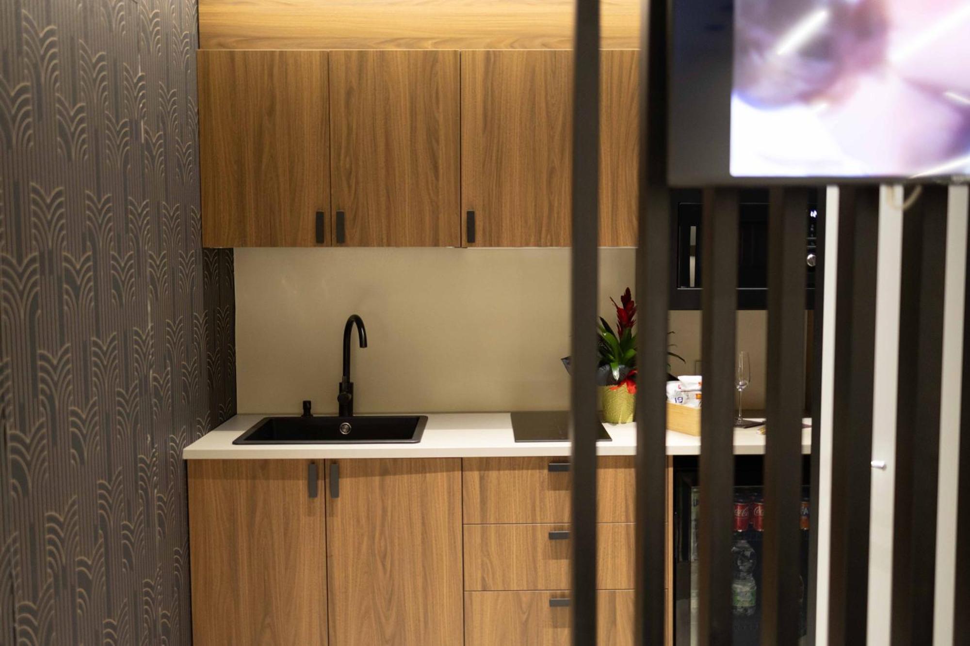 Apartment Crsuite